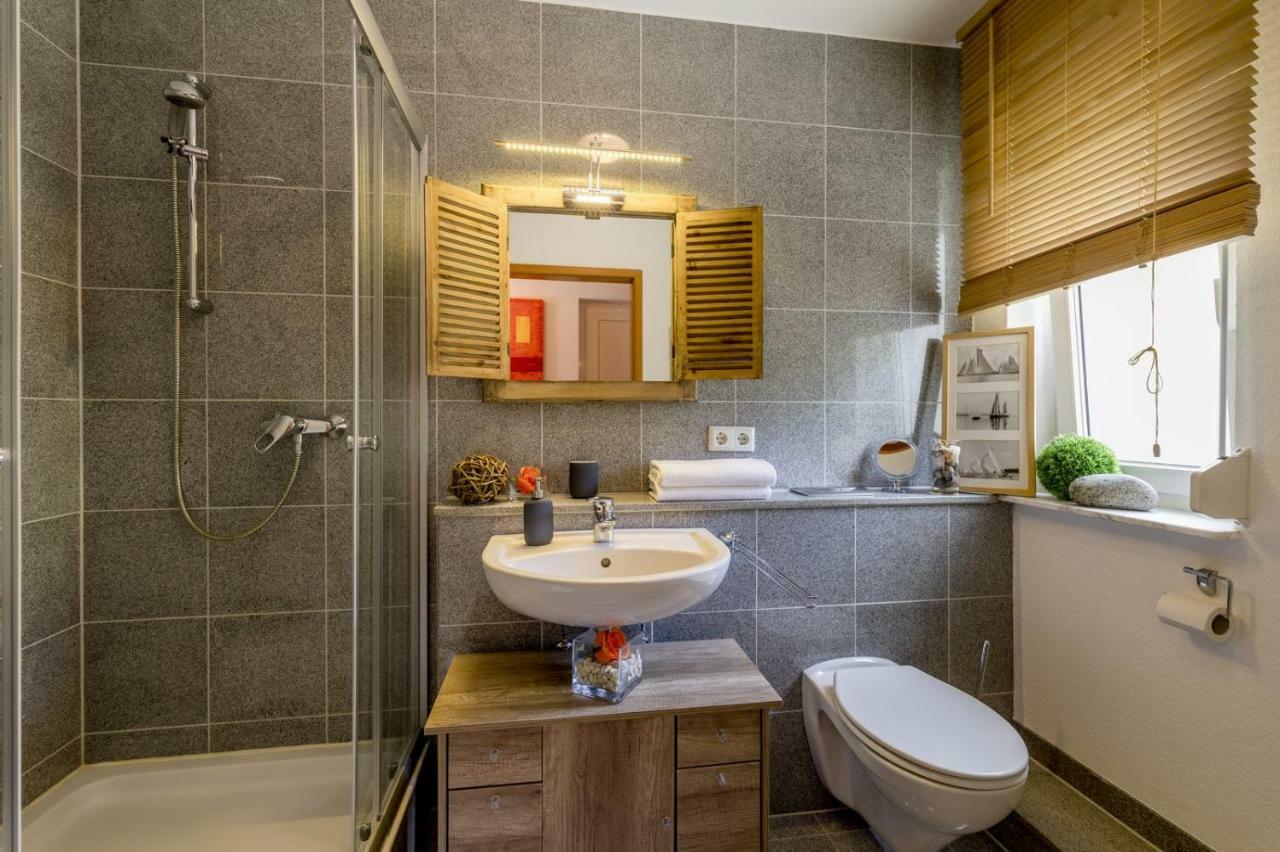 Auszeit - Art & Design Ferienapartment Bad Endbach Esterno foto